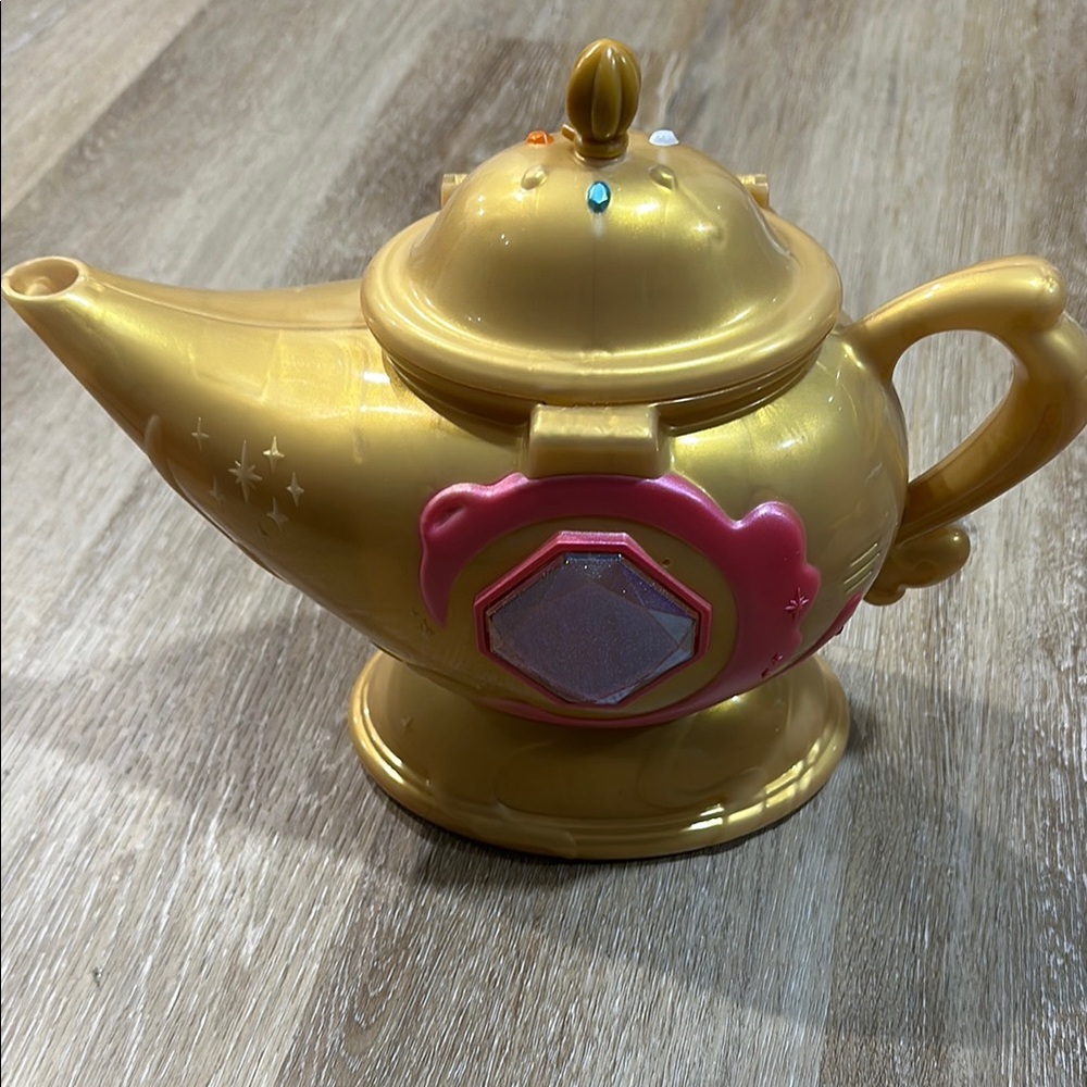 Magic mixies genie lamp